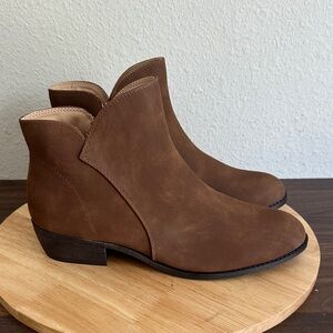 Journee Collection Womens Solarah Flat Heel Booties